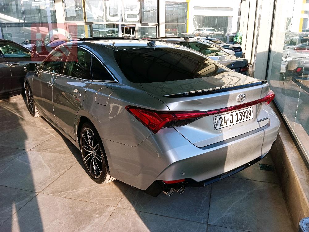 Toyota Avalon
